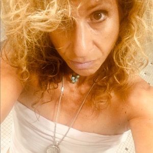 Meet your Posher, Maxx